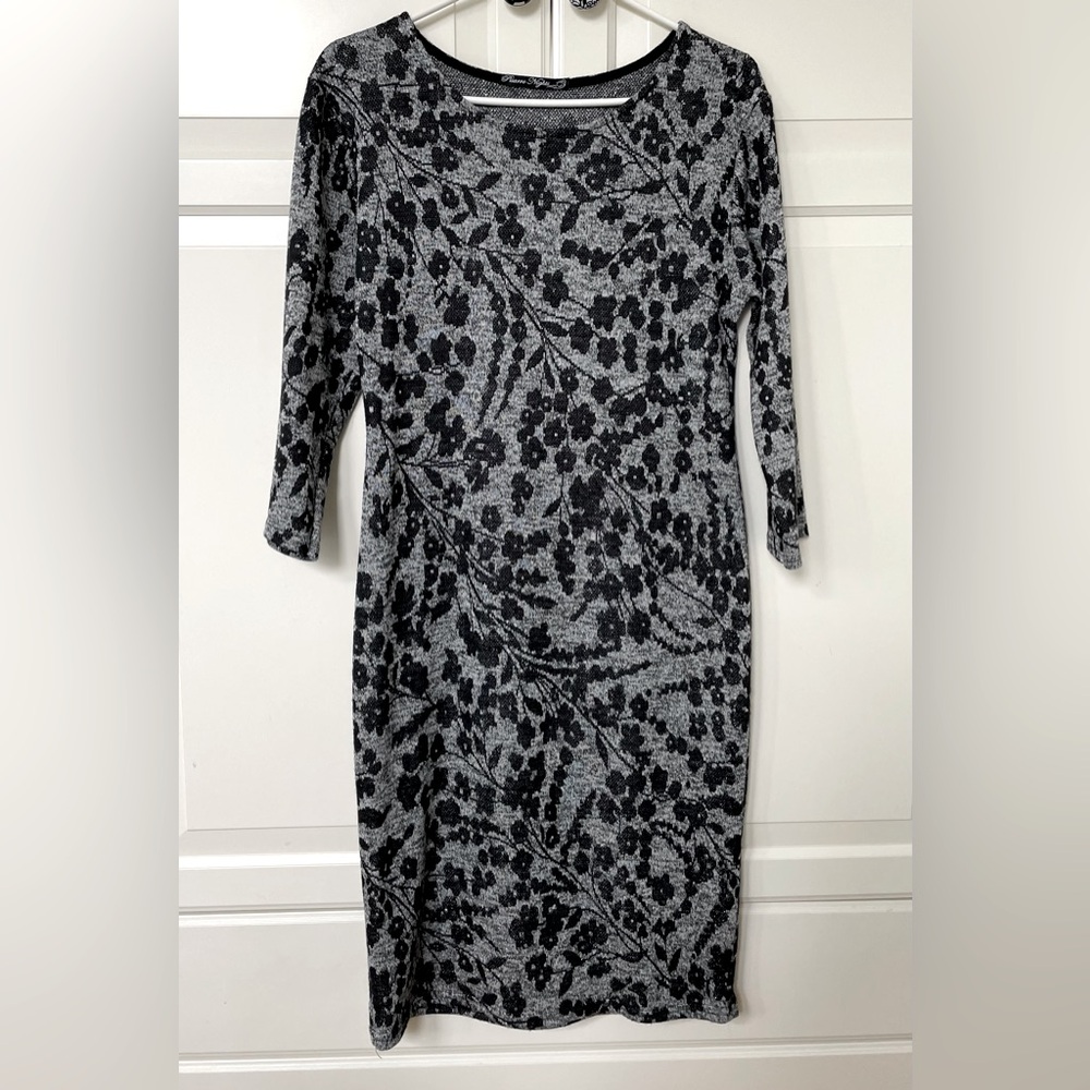 Floral Pattern Dress with Metallic Threads